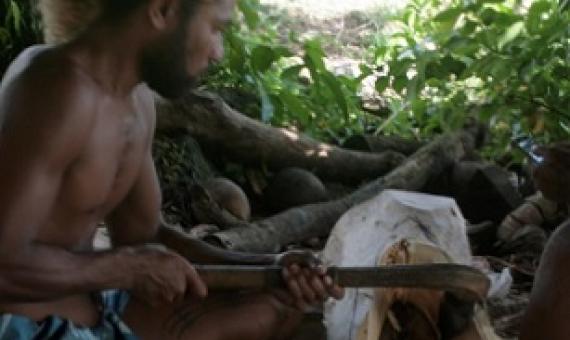 Keeping traditional Micronesian canoe carving alive. Credit - https://www.pacificislandtimes.com/