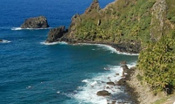 Pitcairn view of boat harbour Photo: Graham Wragg