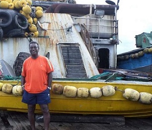 Dr Transform Aqorau spent three weeks on a fishing trip of the FV Lojet purse seiner in 2015. Photo: Marshall Islands Journal.