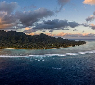 Rarotonga is the main island of the Cook Islands archipelago, a country currently grappling with whether to allow deep-sea mining in its territorial waters. Photo by Asia Dream Photo/Alamy Stock Photo