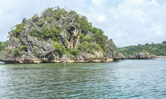 The 52-hectare marine protected area in Siete Pecados, one of Coron, Palawan’s protected areas. PHOTO BY EIREENE JAIREE GOMEZ