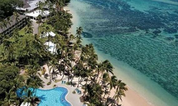 STAFF AND MANAGEMENT AT THE SHANGRI-LA’S FIJI RESORT WILL CONTINUE TO PRIORITIZE THE NEED TO SAFEGUARD THE ISLAND’S ECOSYSTEM.[SOURCE: HIDEAWAY HOILDAYS]