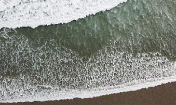 waves, beach, ocean, sea, generic. Photo: Unsplash / Alister Hitchcock