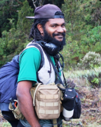 Expert's Image